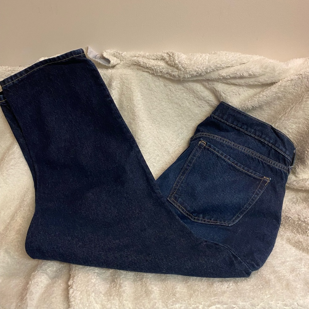 Old Navy Womens High Rise Button Fly Straight Leg size 18 Dark Wash Jeans.
